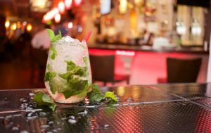 At the Bacardi factory you will learn how to make delicious rum drinks. 