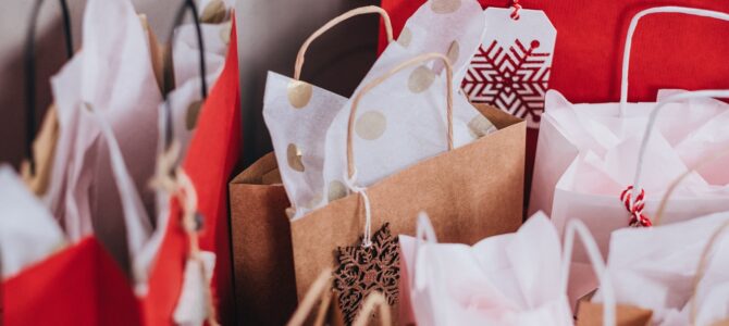 17 Holiday Gifts from Around the World